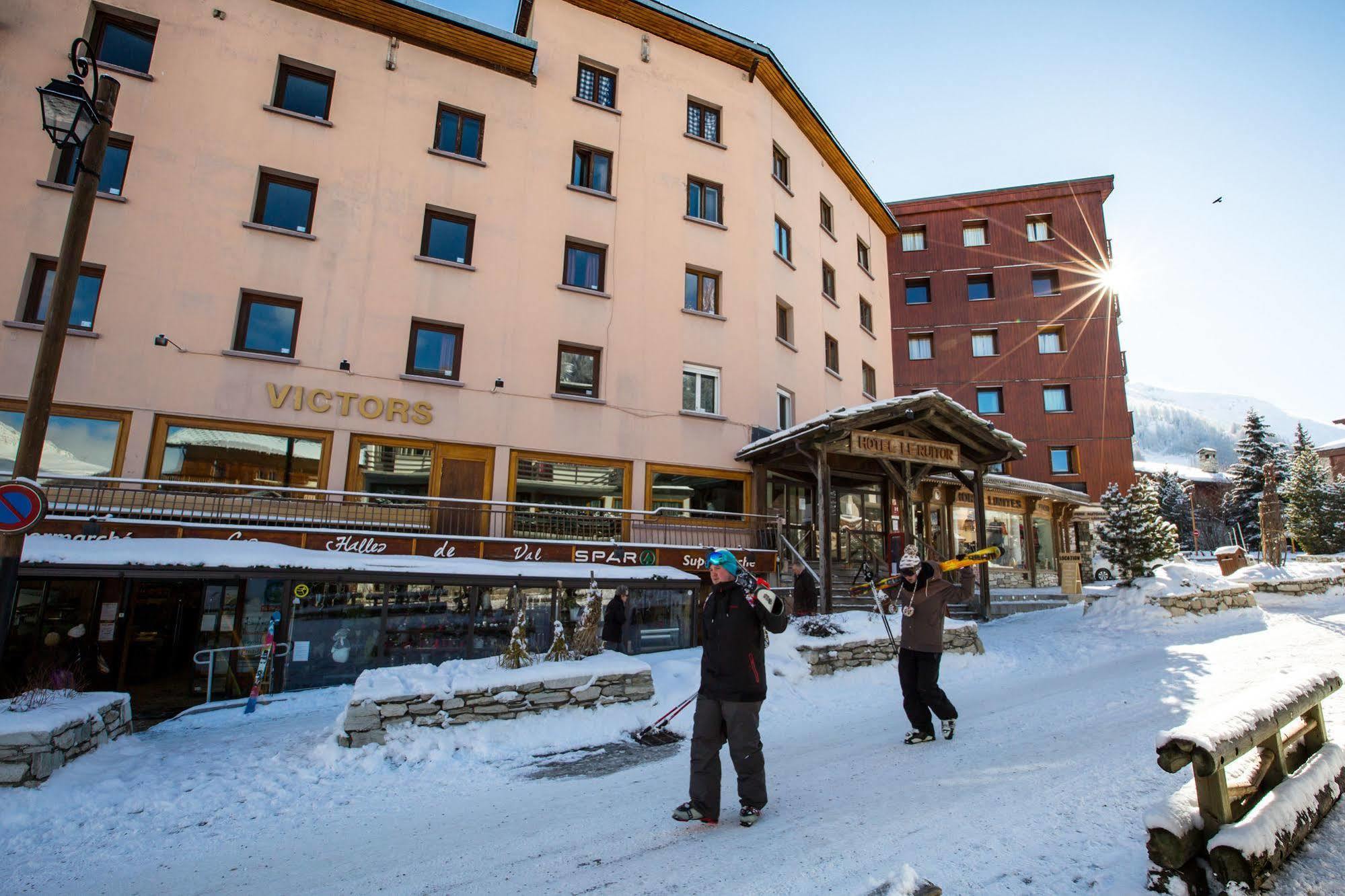 Langley Hotel Victors Val-d'Isere Exterior photo